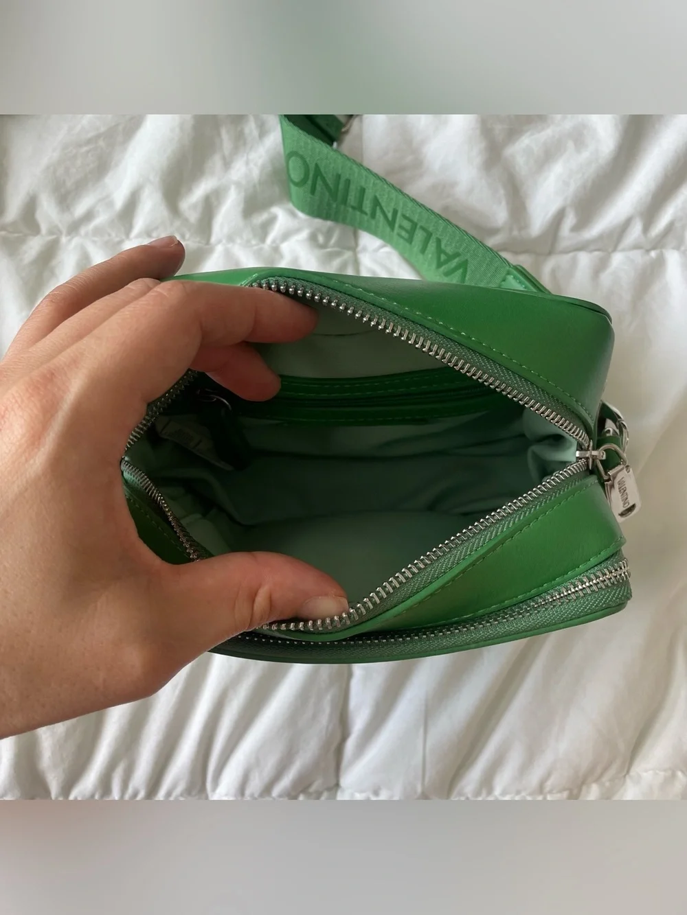 Valentino by Mario Valentino Spa Green Logo Belt Bag - Picture 10 of 16